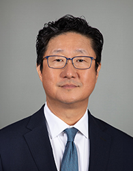David W Chang, MD, FACS 
